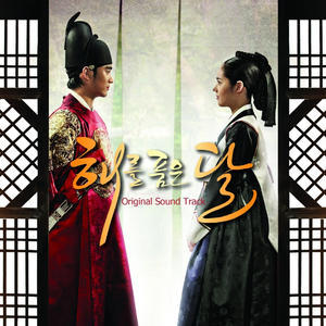 班花趴下让我桶她屁股眼
