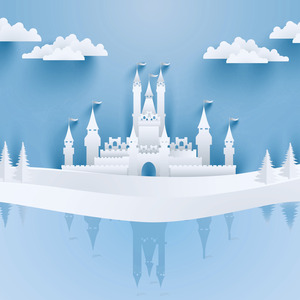 班花趴下让我桶她屁股眼
